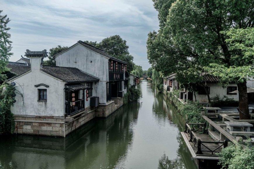 运满满“暖新”大篷车江苏首发